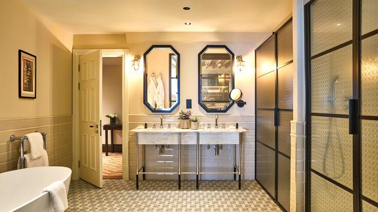 Penthouse bathroom